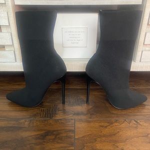 Steve Madden Bootie, size 8